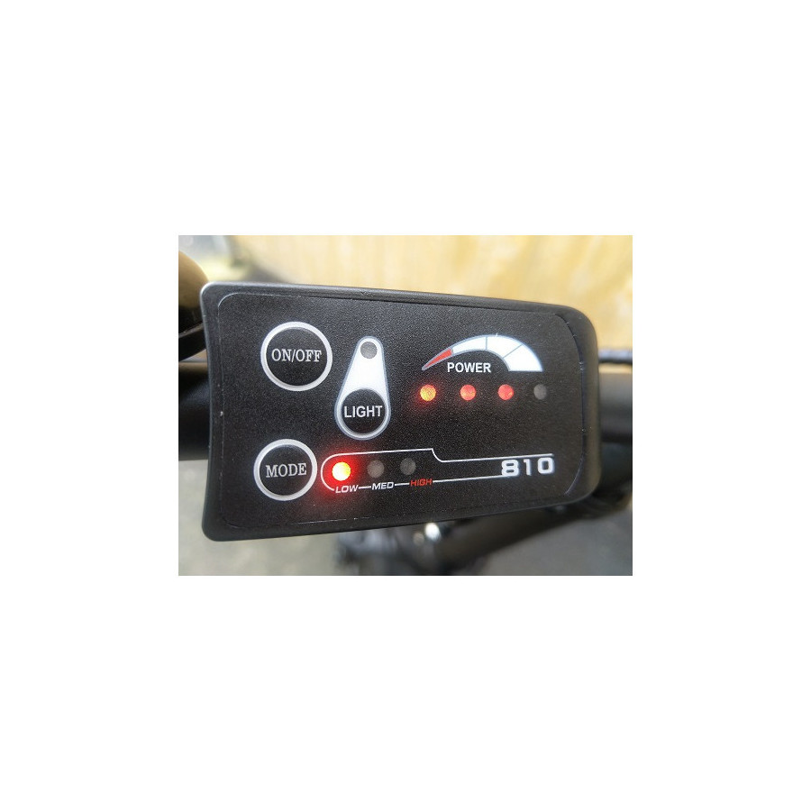 DISPLAY 810 E NOMAD EASY WATTS CABLE LONG