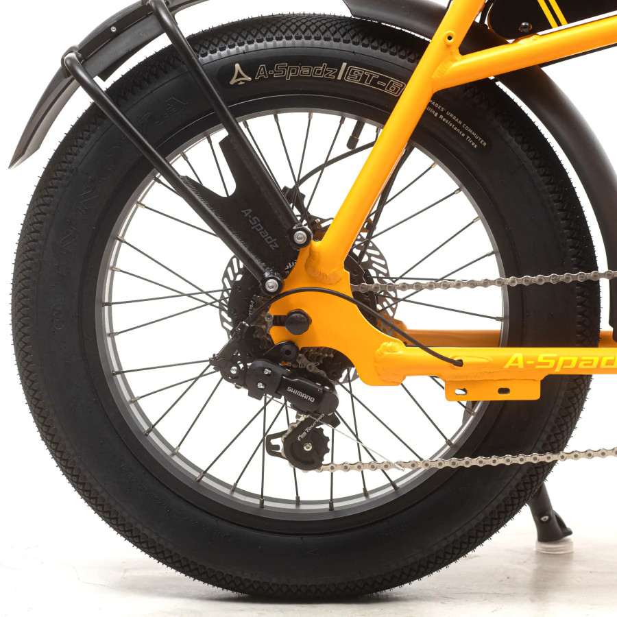 A-SPADZ  CAVET AIR JAUNE EN TEST