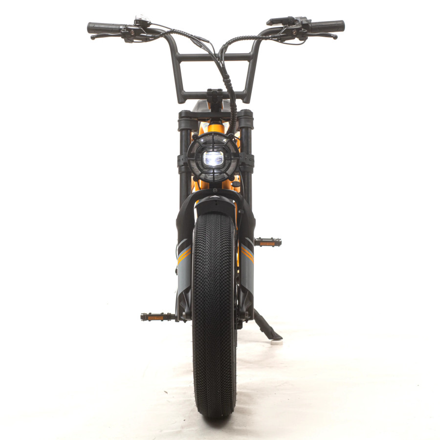 A-SPADZ  CAVET AIR JAUNE EN TEST